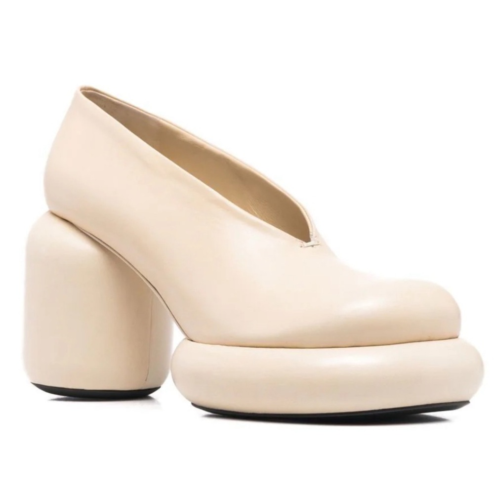 ISO - Jil Sander White Pumps